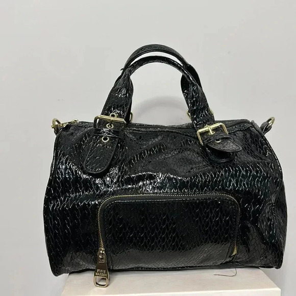 Steve Madden Black Patent Leather Bucket Bag - Picture 2 of 11